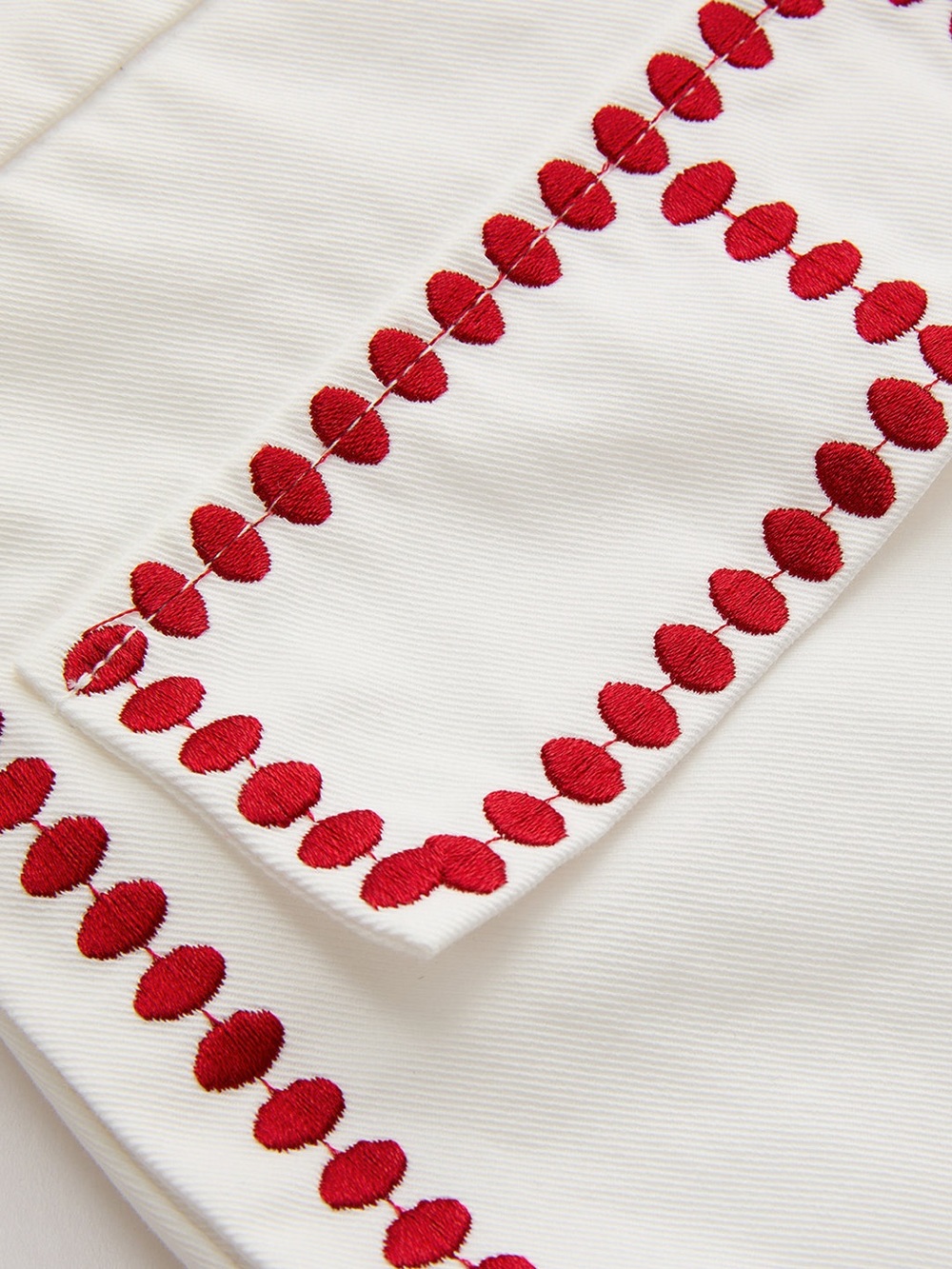 Commense Set Red/White Embroidered Top & Shorts Set - Picture 4 of 6